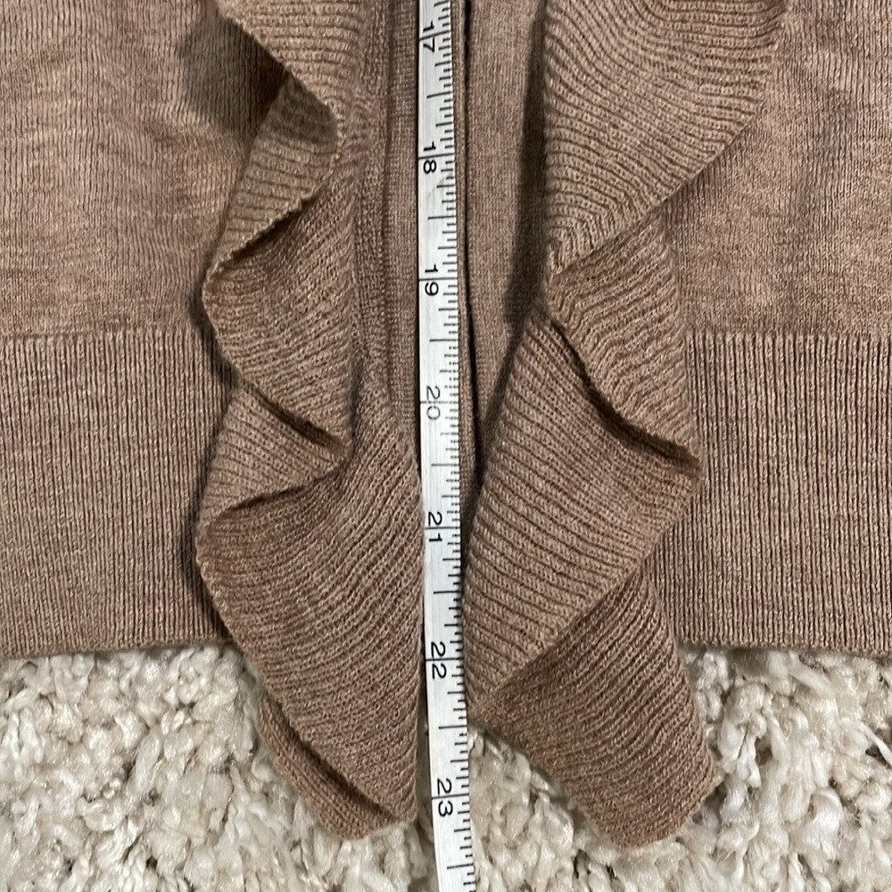 Banana Republic Soft Wool Ruffle Cardigan - Picture 12 of 12
